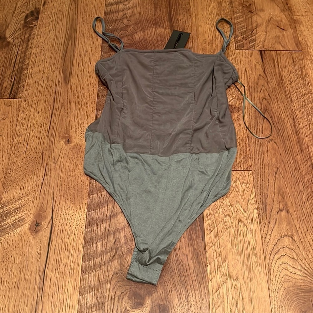 NWT Brooklyn Karma Woman’s Green Corset Style Mesh Bodysuit Size S